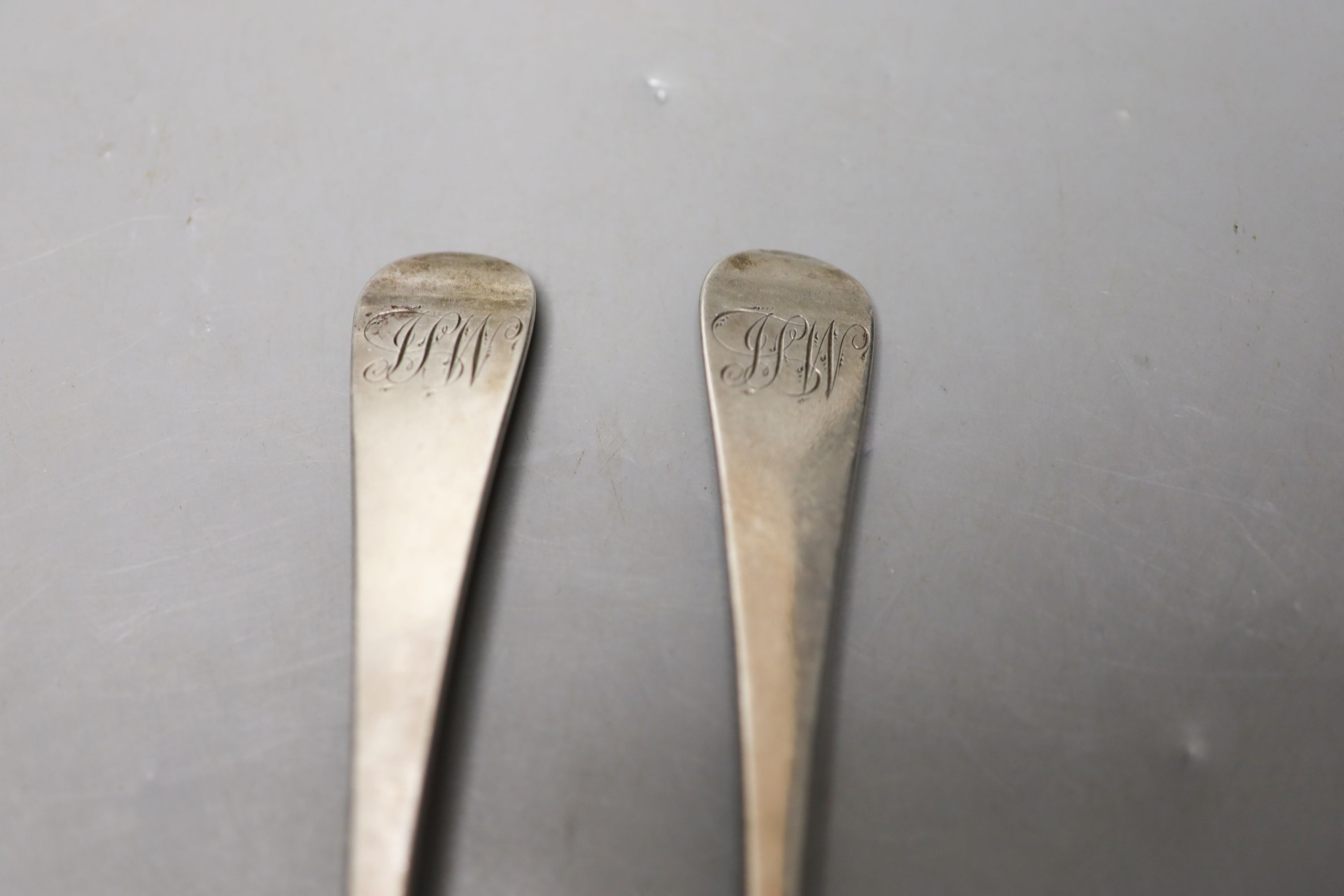 A pair of George IV silver Old English pattern tablespoons, William Bateman, London, 1822, 22cm, 4.3oz.